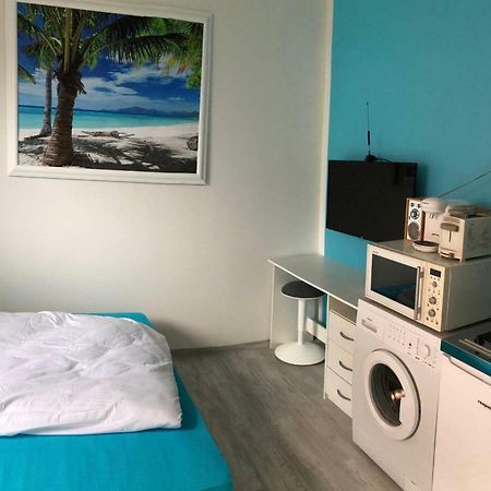 Moderne Und Gemuetliches Appartement Im Eg Mit Eigenem Zugang In Guter Wohnlage Мильгейм-на-Руре Экстерьер фото