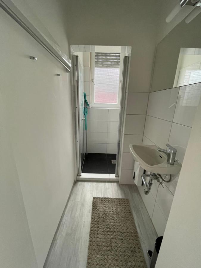 Moderne Und Gemuetliches Appartement Im Eg Mit Eigenem Zugang In Guter Wohnlage Мильгейм-на-Руре Экстерьер фото